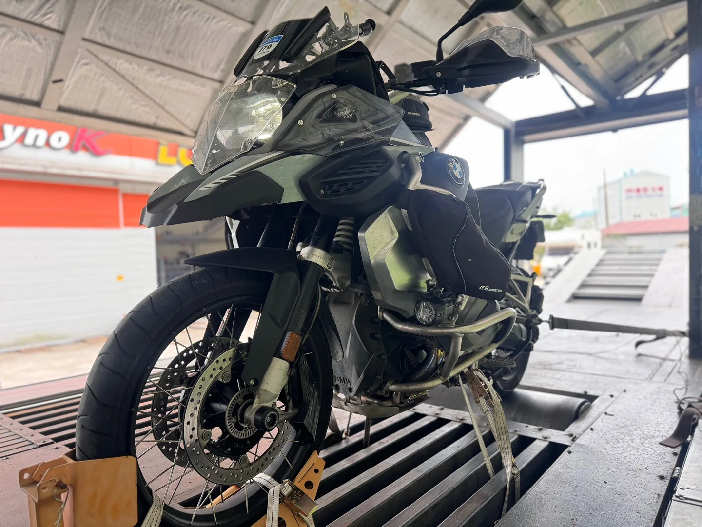 BMW R1250GS Dyno - LOZIC Motorcycle